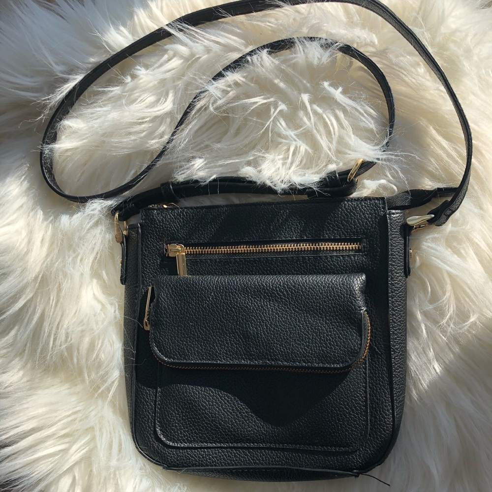 Cross body purse